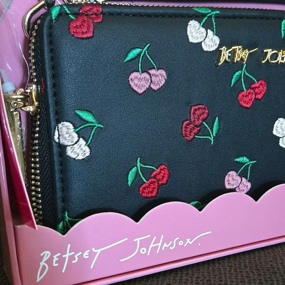 Betsey Johnson brand new